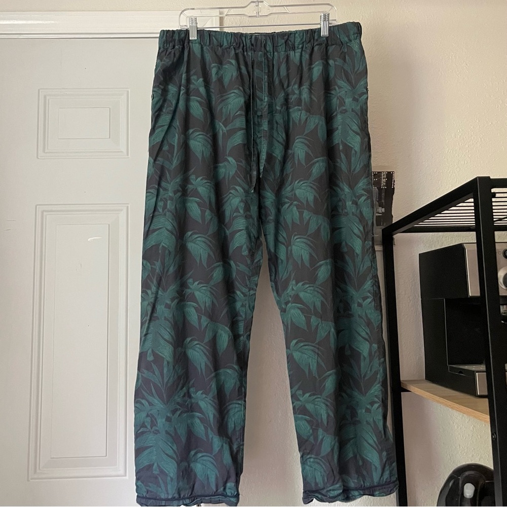 DESMOND & DEMPSEY navy green tropical‎ tree leaf print wide leg pajama pants